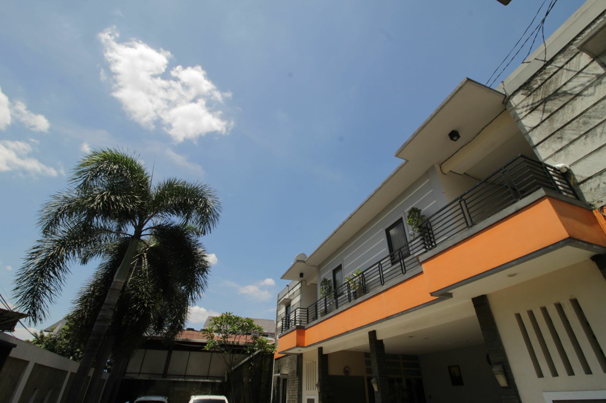 Reddoorz @ Pangeran Antasari 2 Hotel Cilandak  Exterior photo
